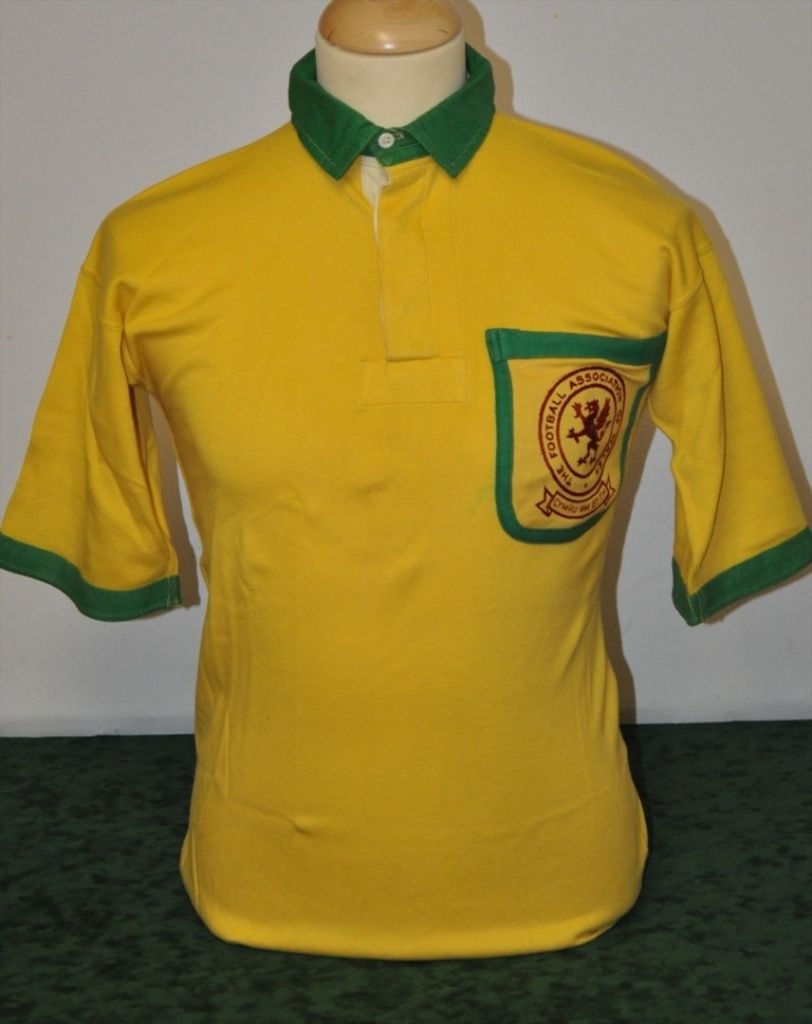 Camisola alternativa galesa em 1951